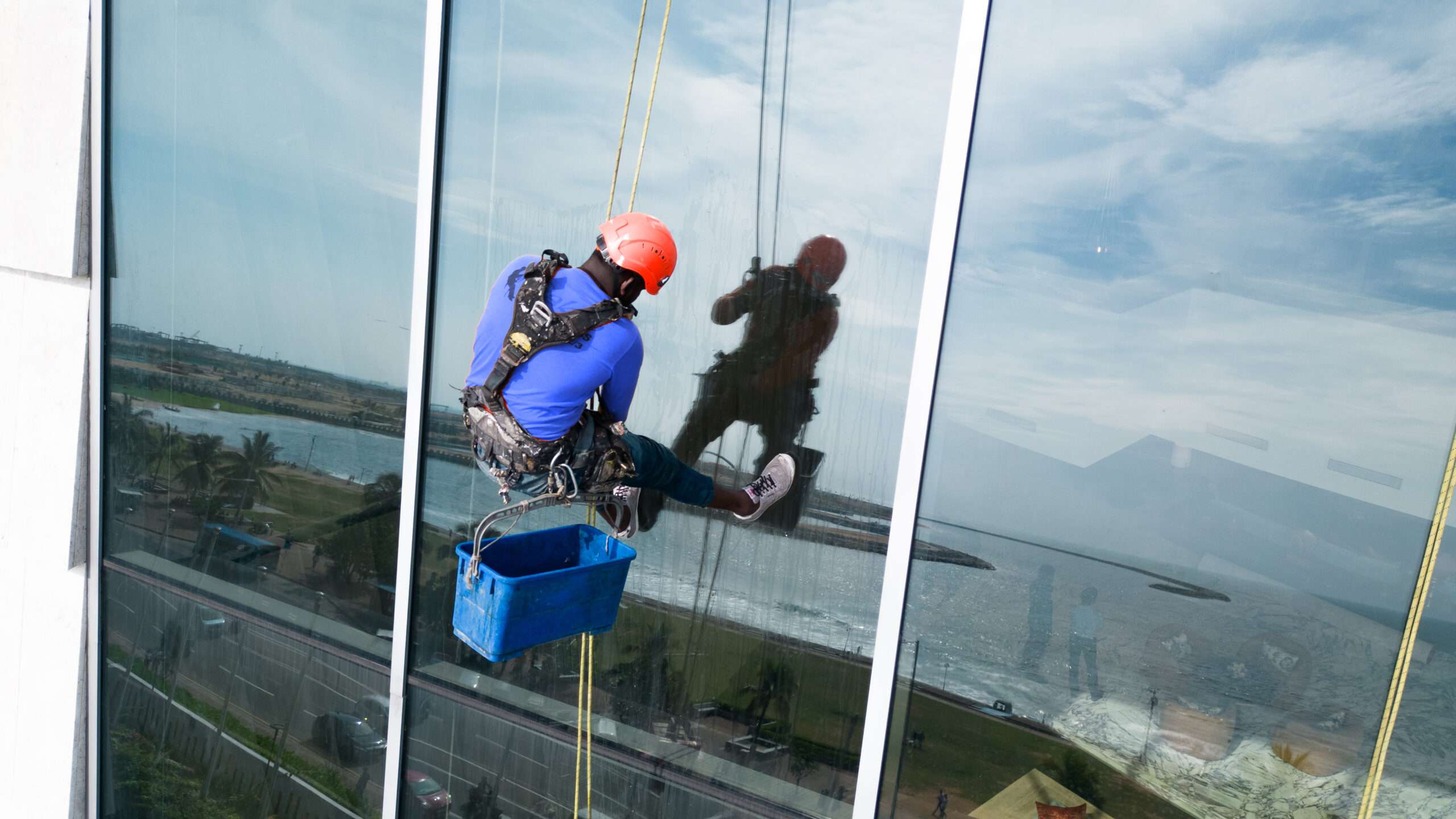 ITC Ratnadipa Colombo One Rope Access Facade Cleaning by Spider Technologies: Your One-Stop Rope Access Solution Provider for Industrial, Commercial, and Residential Buildings in Sri Lanka.